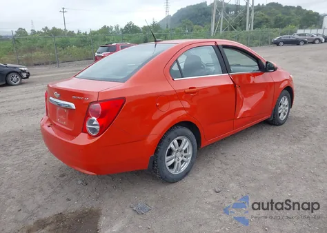 2013 Chevrolet Sonic Lt Auto z USA, uszkodzony, nr VIN 1G1JC5SG0D4120827